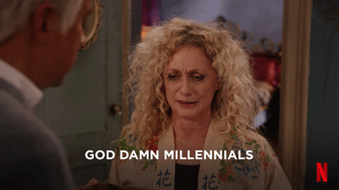 Gif de mulher loira dizendo: God Damn Millennials
