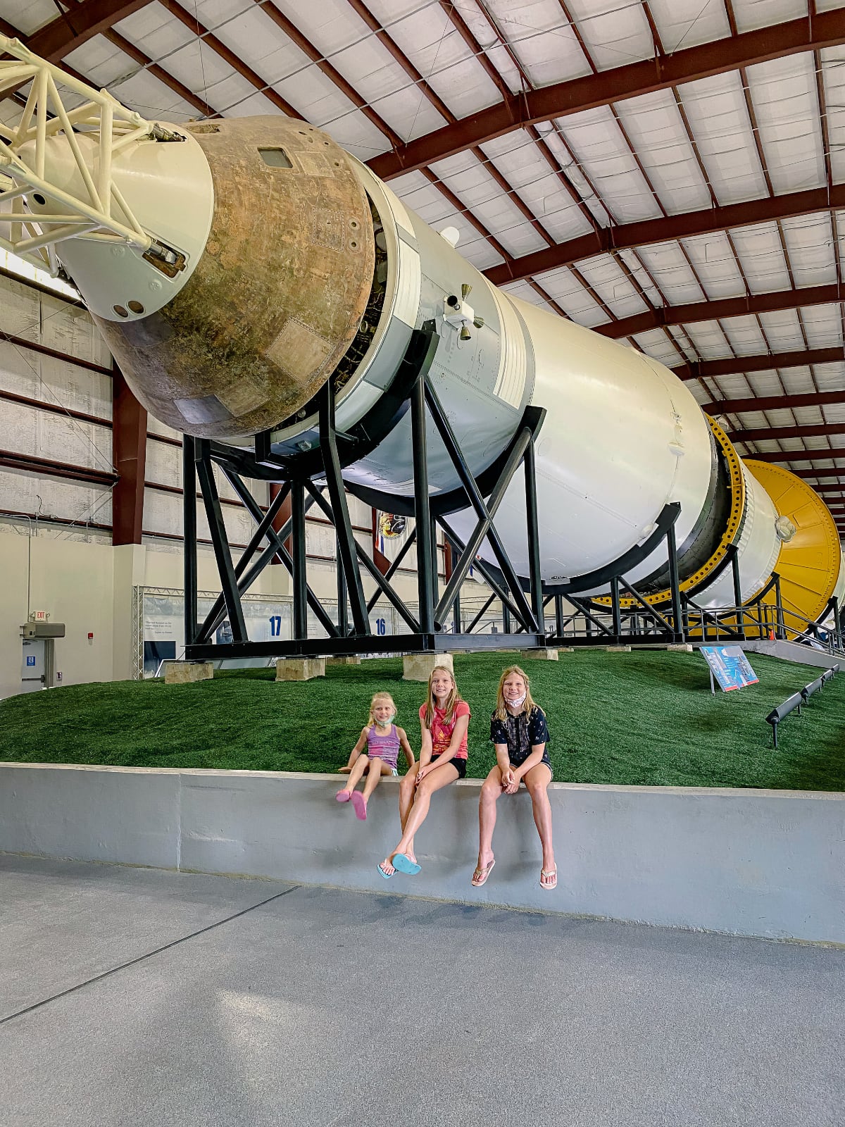 saturn-v.jpg