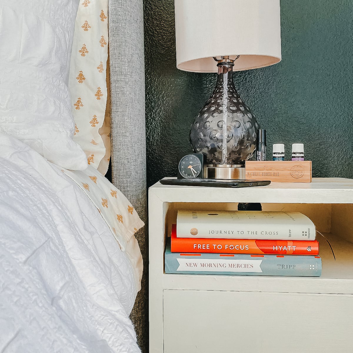 nightstand.jpg