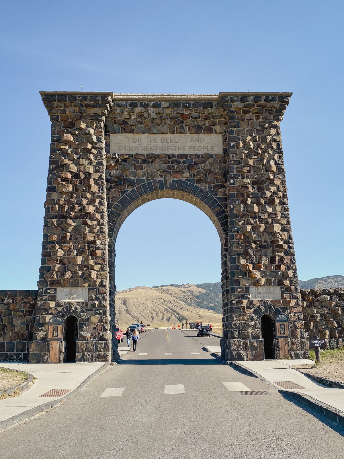 roosevelt-arch.jpg