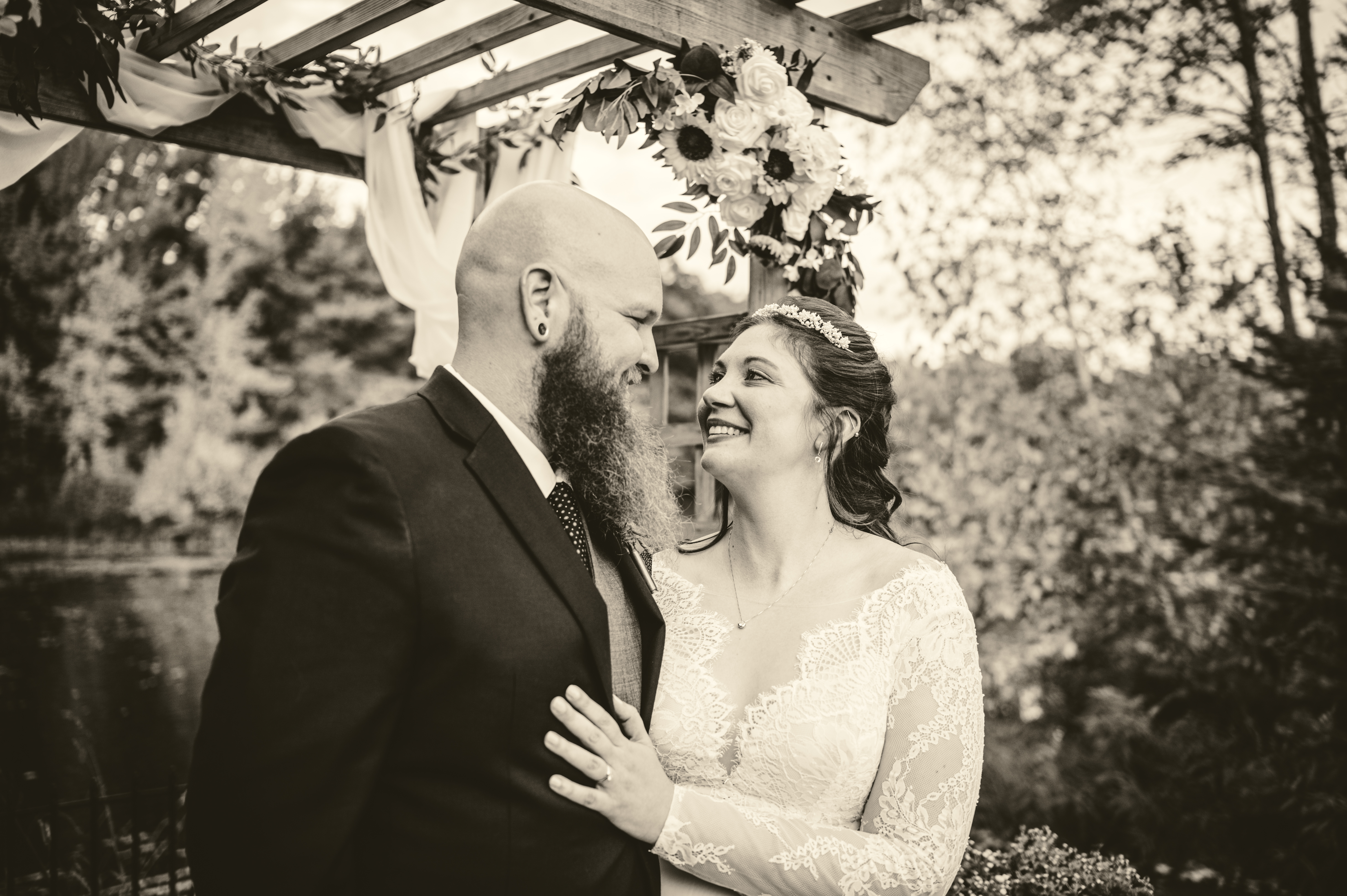 20221009-meghan and rob1.jpg